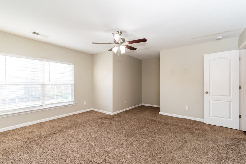 2,295/Mo, 159 Lyndhurst Dr La Vergne, TN 37086 Bedroom View 2