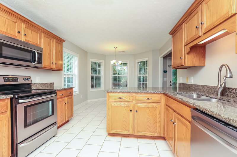 2,195/Mo, 7004 Bridgewater Dr Smyrna, TN 37167 Kitchen View 2