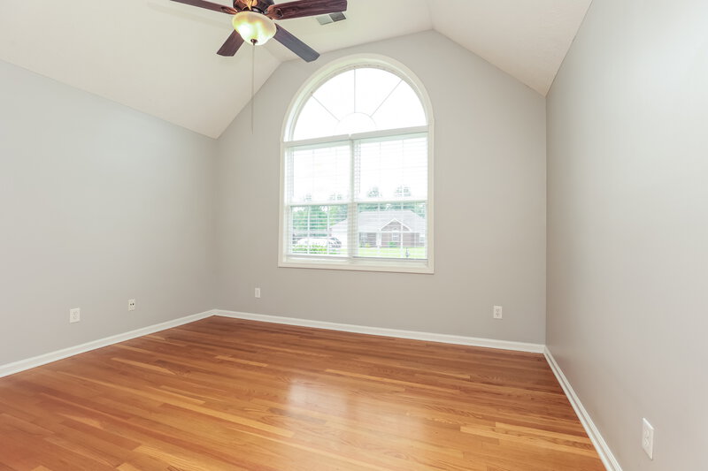 2,195/Mo, 7004 Bridgewater Dr Smyrna, TN 37167 Main Bedroom View 2
