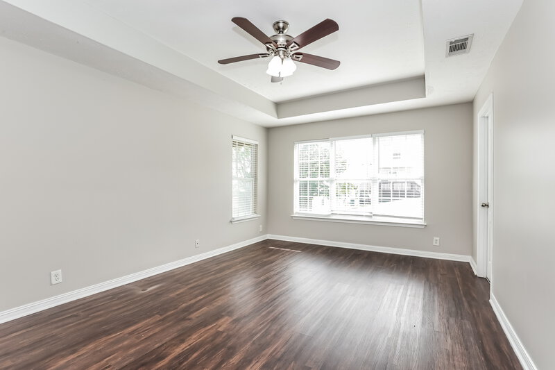 2,190/Mo, 153 Mary Joe Martin Dr La Vergne, TN 37086 Main Bedroom View 2