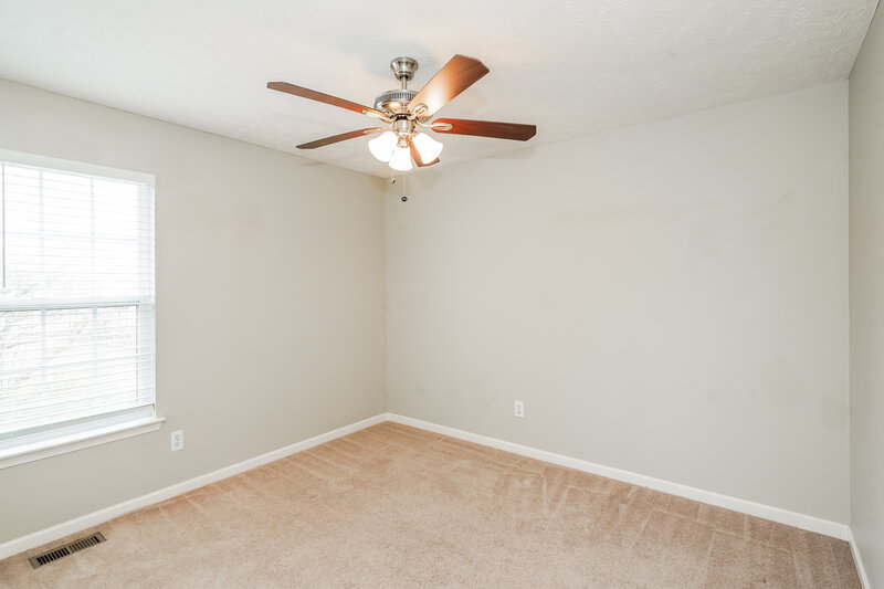 2,060/Mo, 900 Pebble Beach Cir Mt Juliet, TN 37122 Bedroom View 3