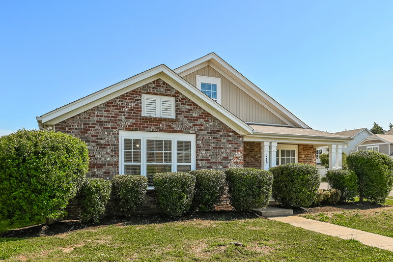 2,285/Mo, 179 Sophie Dr Antioch, TN 37013 Front View