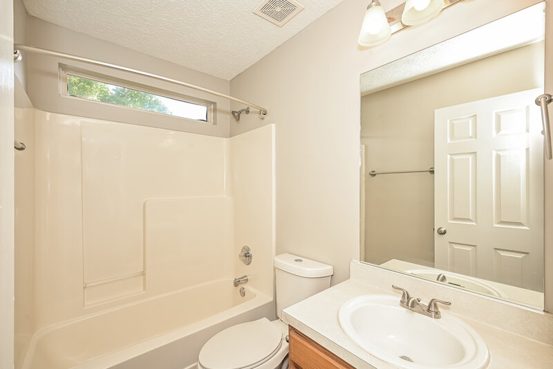 2,330/Mo, 3505 Glenfalls Dr Hermitage, TN 37076 Bathroom View