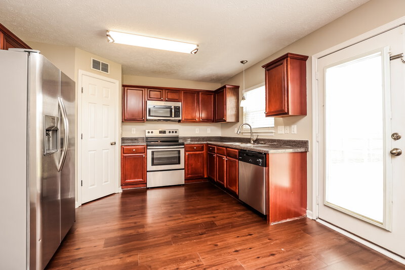 2,165/Mo, 2125 Deer Valley Dr Spring Hill, TN 37174 Kitchen View