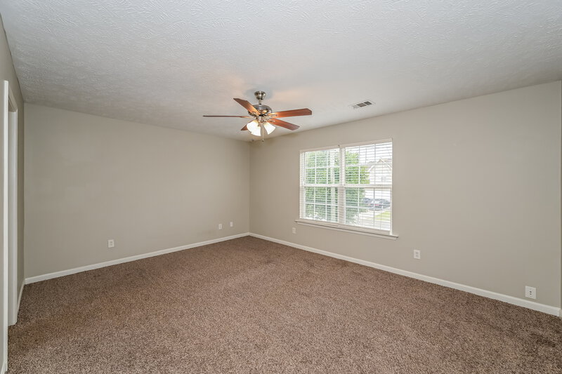 2,030/Mo, 1065 Tammy Sue Ln La Vergne, TN 37086 Main Bedroom View