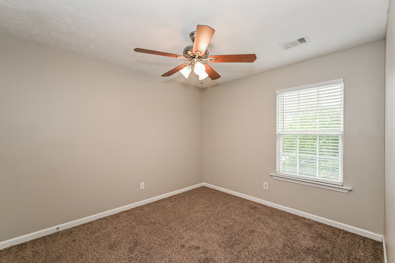 2,030/Mo, 1065 Tammy Sue Ln La Vergne, TN 37086 Bedroom View 2