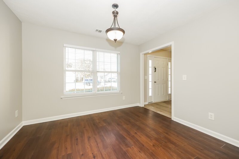 1,715/Mo, 1925 Port James Cir Antioch, TN 37013 Dining Room View