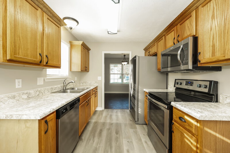 1,715/Mo, 1925 Port James Cir Antioch, TN 37013 Kitchen View 2