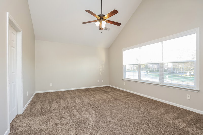 2,400/Mo, 707 Bob White Ct Mt Juliet, TN 37122 Main Bedroom View