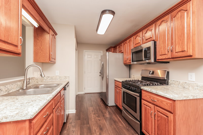 2,175/Mo, 2922 Faldo Ln Spring Hill, TN 37174 Kitchen View
