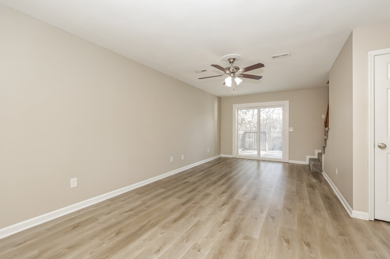 1,890/Mo, 141 Bill Stewart Blvd La Vergne, TN 37086 Living Room View