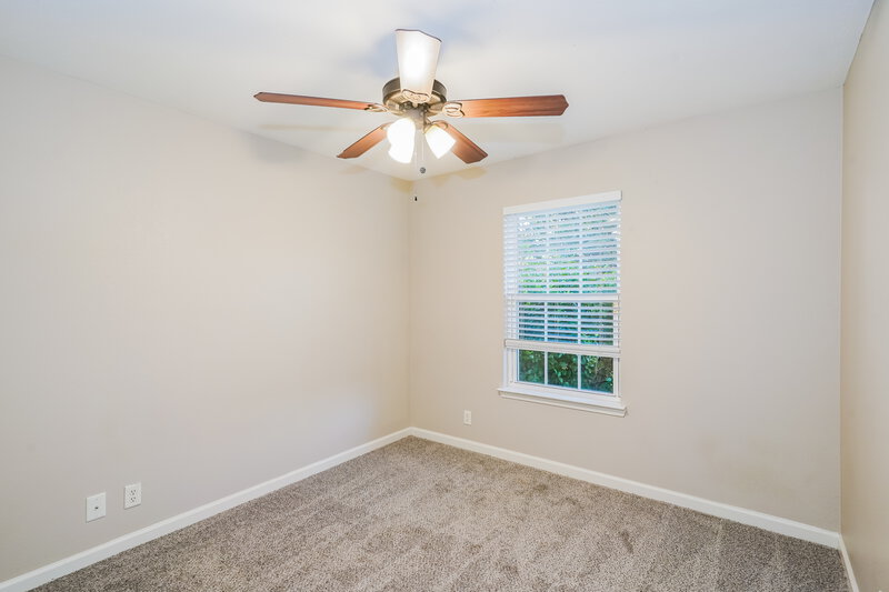 1,945/Mo, 7405 E Winchester Dr Antioch, TN 37013 Bedroom View