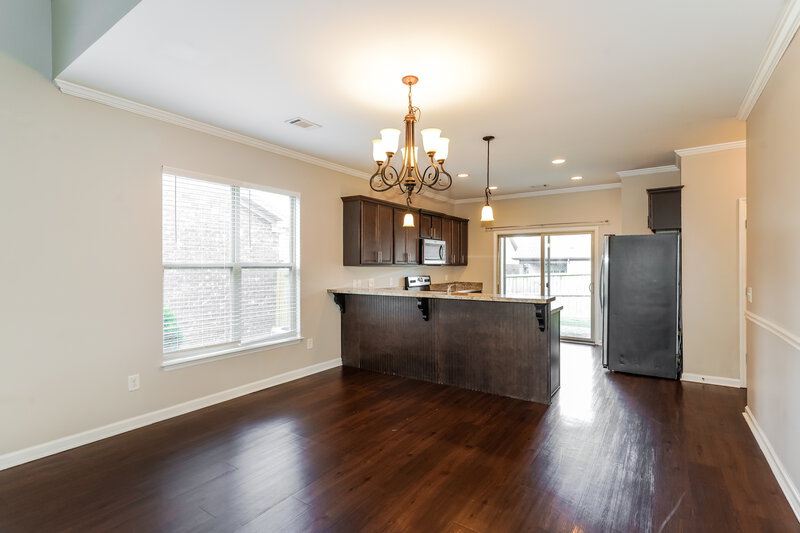 2,625/Mo, 102 England Pl Hendersonville, TN 37075 Dining Room View