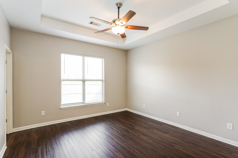 2,625/Mo, 102 England Pl Hendersonville, TN 37075 Main Bedroom View