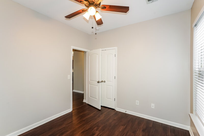 2,625/Mo, 102 England Pl Hendersonville, TN 37075 Bedroom View 3