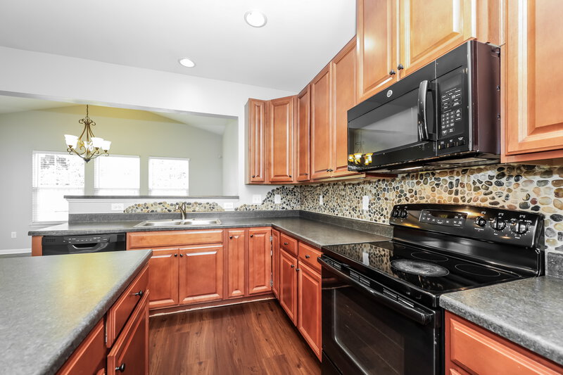 2,195/Mo, 2642 Apple Cross Ct Murfreesboro, TN 37127 Kitchen View 3