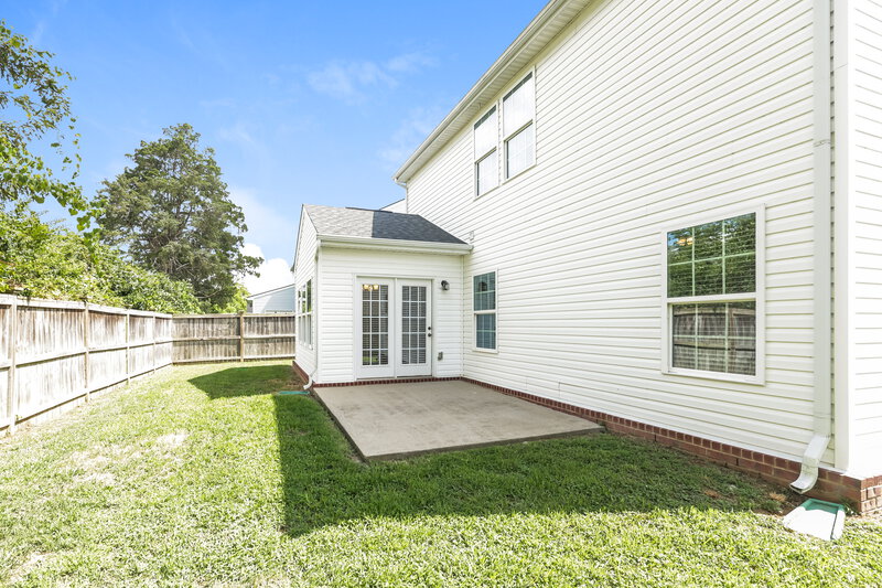 2,195/Mo, 2642 Apple Cross Ct Murfreesboro, TN 37127 Rear View