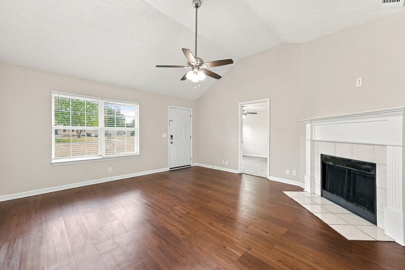 2,130/Mo, 2918 Weybridge Dr Murfreesboro, TN 37128 Living Room View