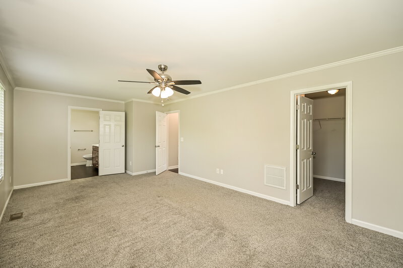 2,405/Mo, 1016 Solomon Ln Spring Hill, TN 37174 Main Bedroom View 2