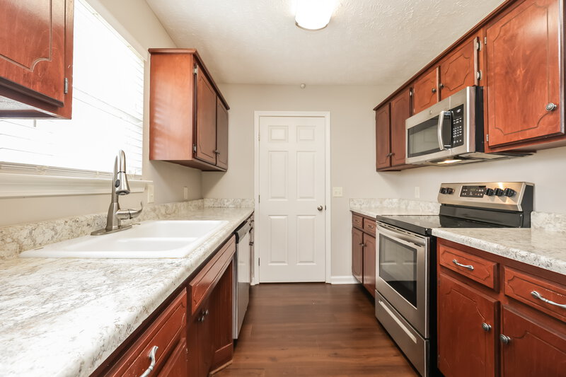 1,955/Mo, 802 Clouddale Ct Smyrna, TN 37167 Kitchen View 3