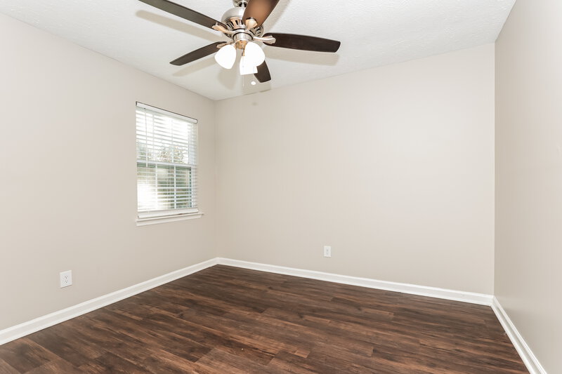 1,695/Mo, 1427 River Rock Blvd Murfreesboro, TN 37128 Bedroom View 2