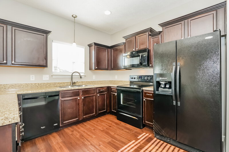 2,340/Mo, 3413 Whimsical Dr Murfreesboro, TN 37128 Kitchen View
