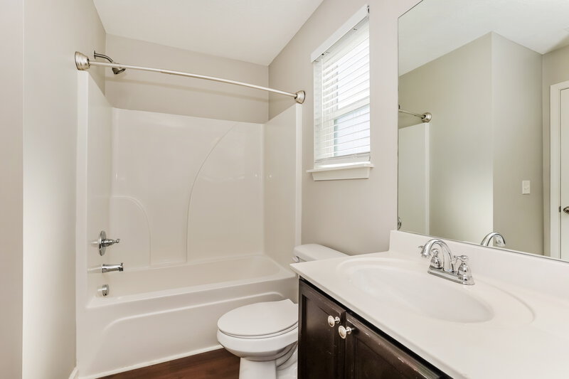 2,340/Mo, 3413 Whimsical Dr Murfreesboro, TN 37128 Bathroom View