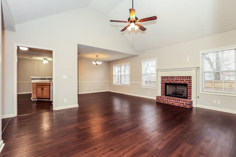 1,930/Mo, 9003 Lomond Dr Smyrna, TN 37167 Living Room View 2