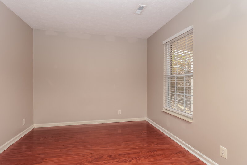 2,155/Mo, 3008 Bromley Way Antioch, TN 37013 Office View