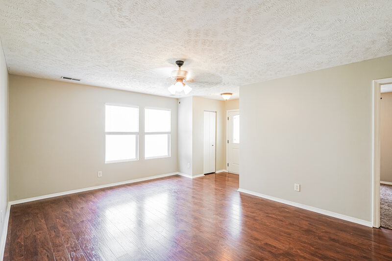 2,070/Mo, 2735 Sutherland Dr Thompsons Station, TN 37179 Living Room View
