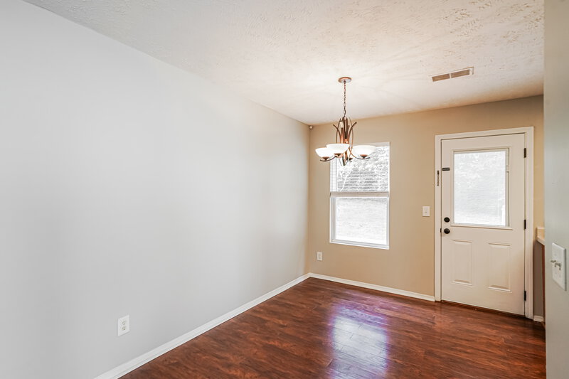 2,070/Mo, 2735 Sutherland Dr Thompsons Station, TN 37179 Dining Room View