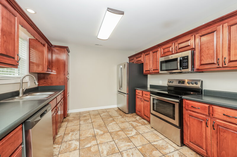 2,145/Mo, 2712 Mollys Ct Spring Hill, TN 37174 Kitchen View 2