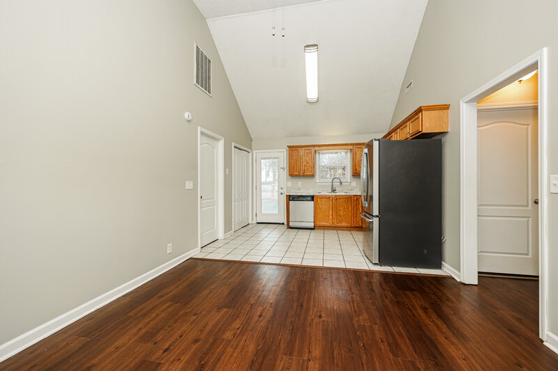 1,780/Mo, 1012 Seven Oaks Blvd Smyrna, TN 37167 Living Room View 3