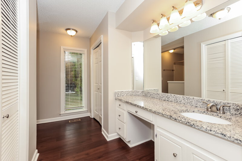 2,930/Mo, 2003 Hidden Cove Rd Mount Juliet, TN 37122 Main Bathroom View
