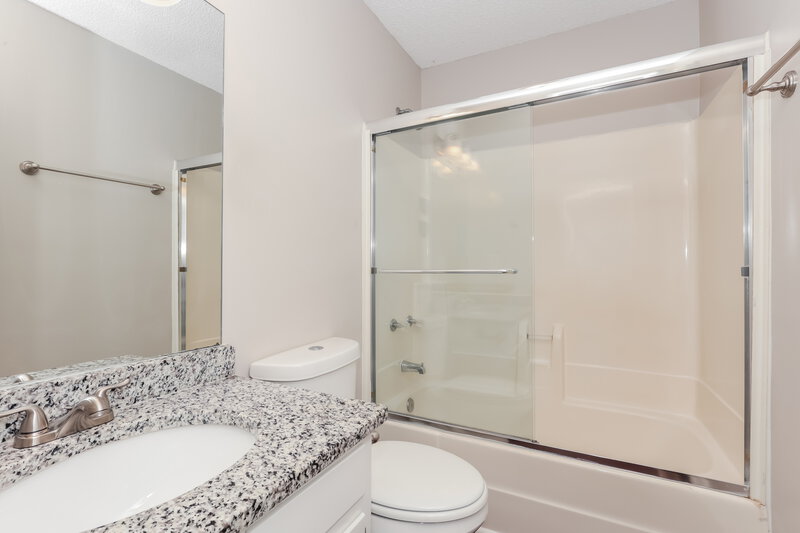 2,930/Mo, 2003 Hidden Cove Rd Mount Juliet, TN 37122 Bathroom View
