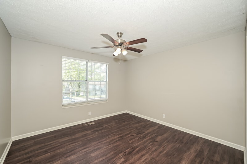 2,055/Mo, 1502 Cedardale Rd Mount Juliet, TN 37122 Main Bedroom View