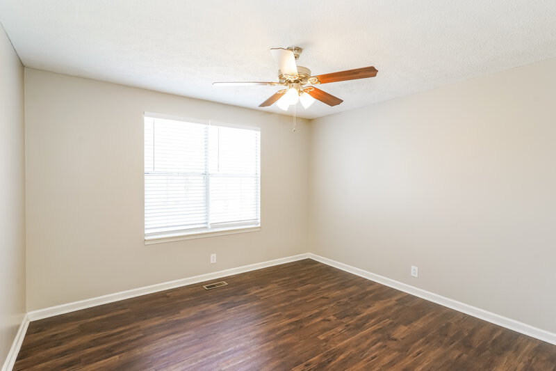 2,800/Mo, 1502 Cedardale Rd Mount Juliet, TN 37122 Bedroom View 2