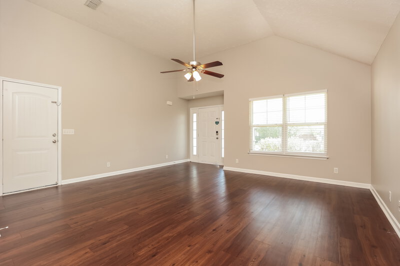 2,170/Mo, 2333 Cason Trl Murfreesboro, TN 37128 Living Room View