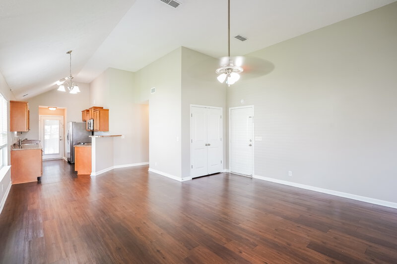 2,020/Mo, 2333 Cason Trl Murfreesboro, TN 37128 Living Room View 2