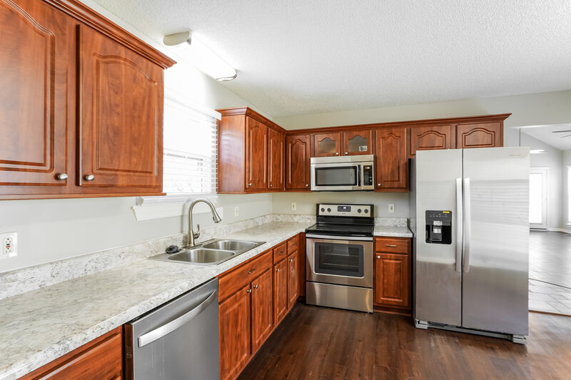 2,175/Mo, 2605 Paddle Wheel Dr Nashville, TN 37214 Kitchen View 2