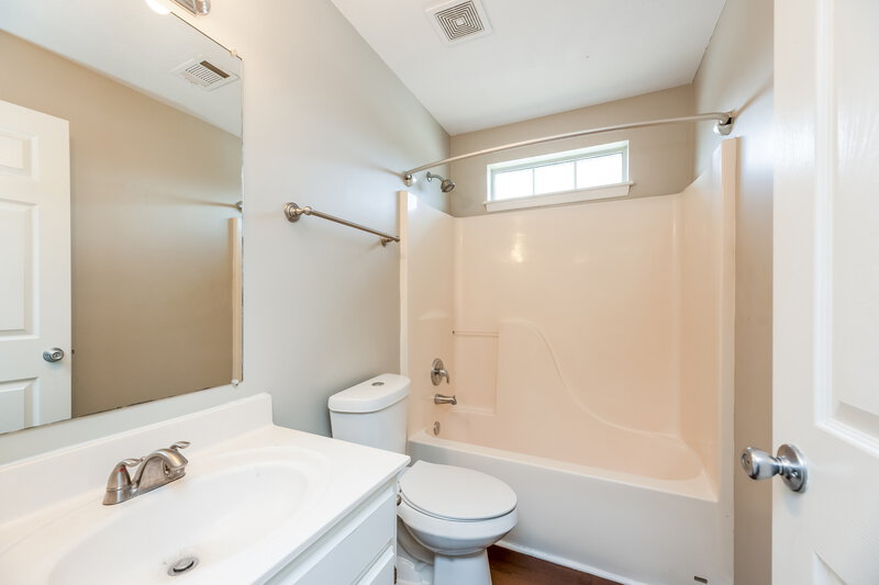 1,995/Mo, 101 Brandy Ct Antioch, TN 37013 Bathroom View