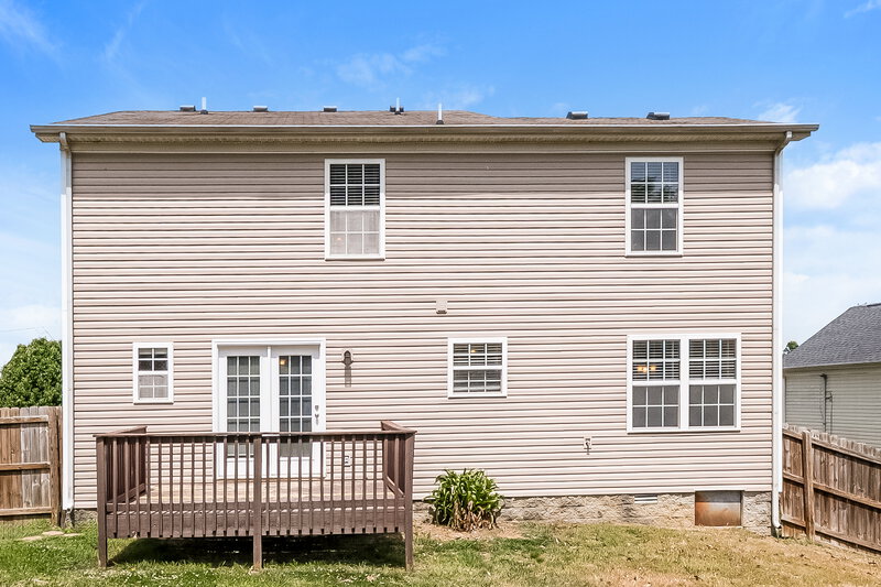 2,255/Mo, 2006 Zion Ln La Vergne, TN 37086 Rear View