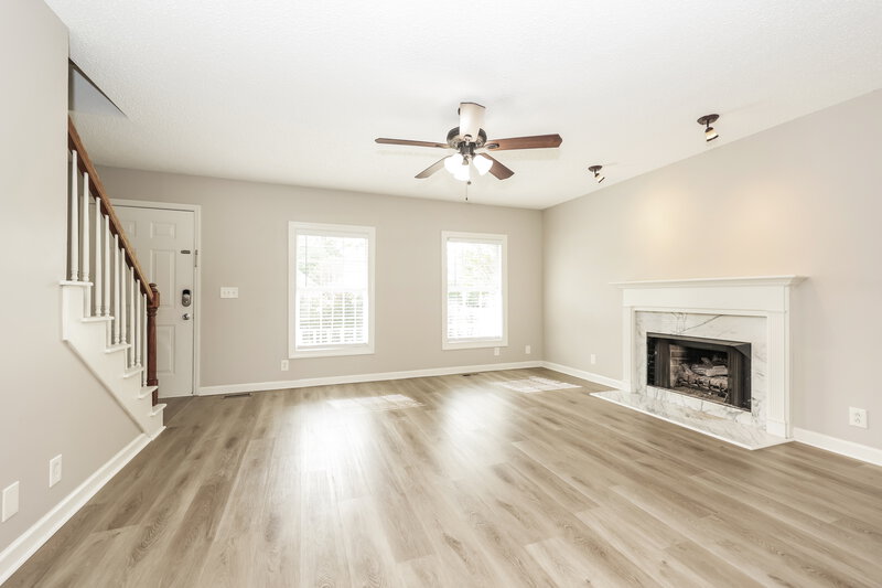 1,840/Mo, 1106 Victoria Dr Murfreesboro, TN 37129 Living Room View