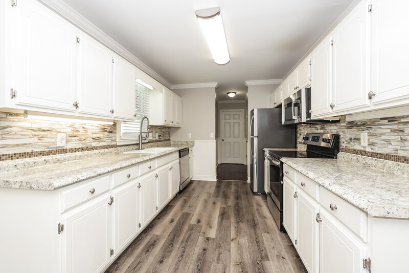 1,840/Mo, 1106 Victoria Dr Murfreesboro, TN 37129 Kitchen View