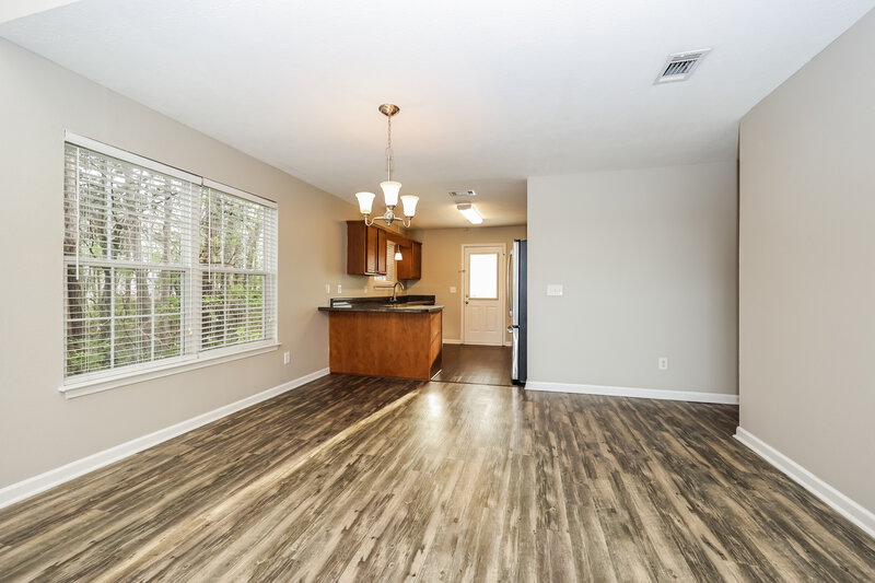 2,110/Mo, 317 Davids Way La Vergne, TN 37086 Dining Room View