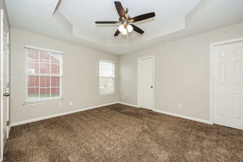 2,110/Mo, 317 Davids Way La Vergne, TN 37086 Main Bedroom View 2