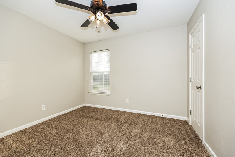 2,110/Mo, 317 Davids Way La Vergne, TN 37086 Bedroom View 2