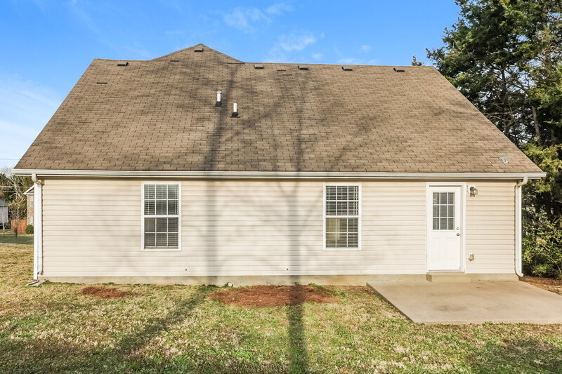 2,110/Mo, 317 Davids Way La Vergne, TN 37086 Rear View