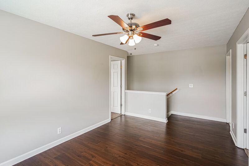2,335/Mo, 2900 Summer Hollow Ct Hermitage, TN 37076 Loft View