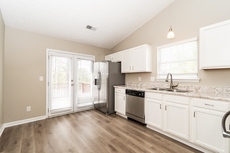 2,180/Mo, 3252 Cain Harbor Dr Nashville, TN 37214 Kitchen View